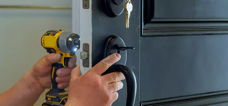 Commercial Door Lock Installation Santa Maria